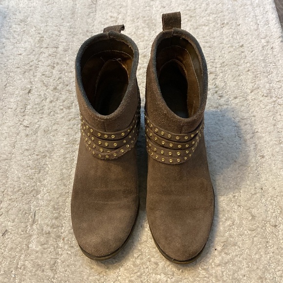 Gold studded booties. - Picture 2 of 3